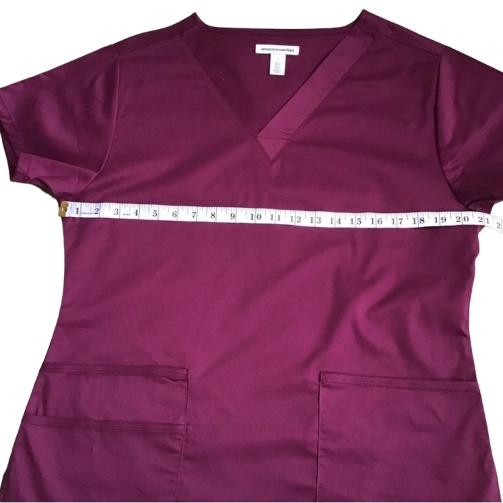 Amazon Essentials Quick Dry Stretch Scrub Top M - image 7